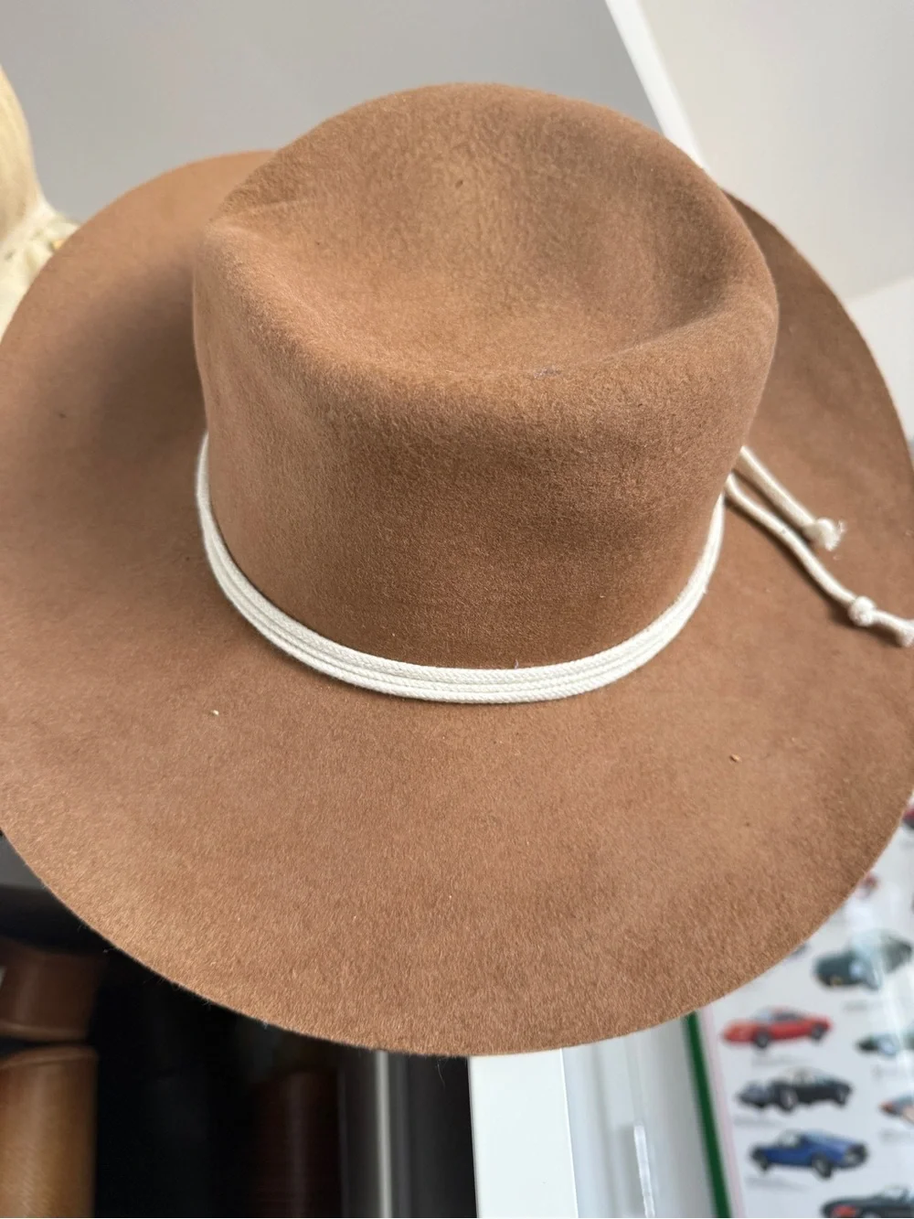 San Diego Hat Company Tan Wide Brim Felt Hat with Cream Braided Band - NWT